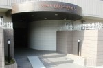 フラットリバーサイド