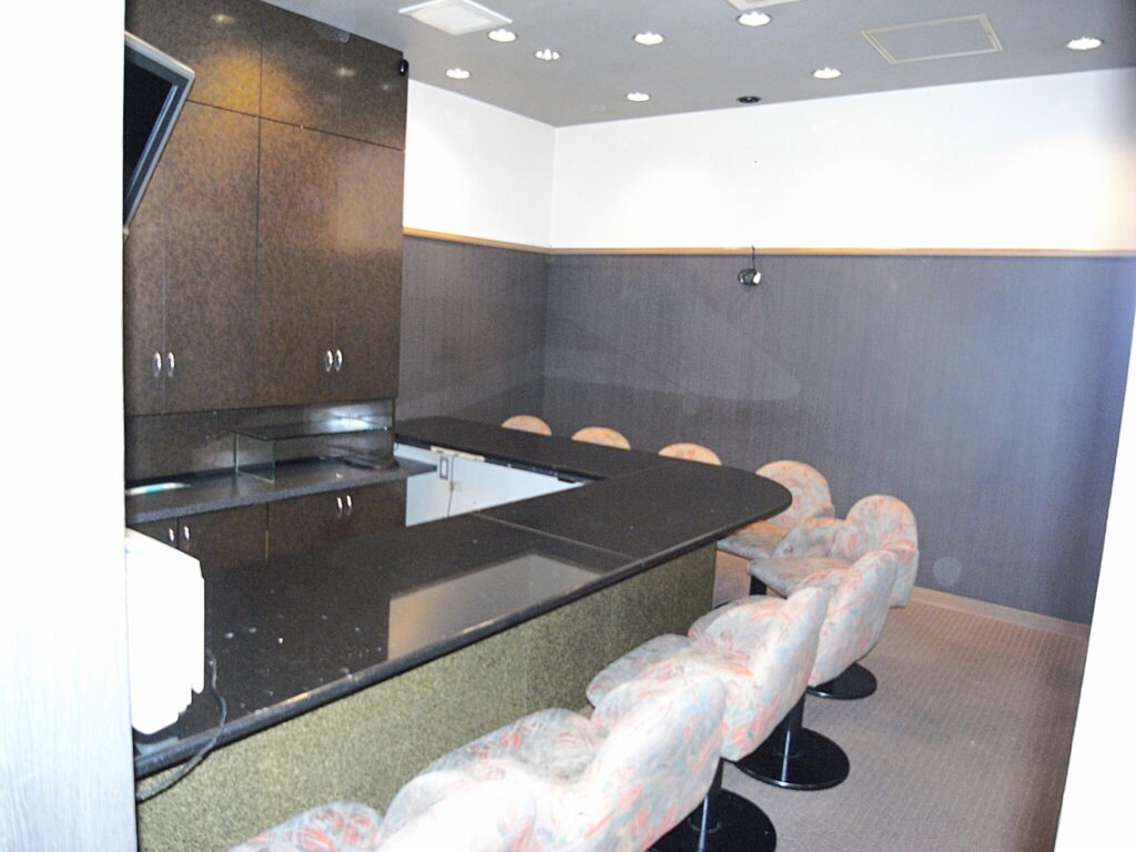 President Bldg.(ﾌﾟﾚｼﾞﾃﾞﾝﾄﾋﾞﾙ)2F飲食店舗 画像12