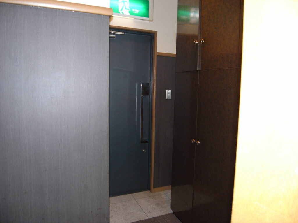 President Bldg.(ﾌﾟﾚｼﾞﾃﾞﾝﾄﾋﾞﾙ)2F飲食店舗 画像9