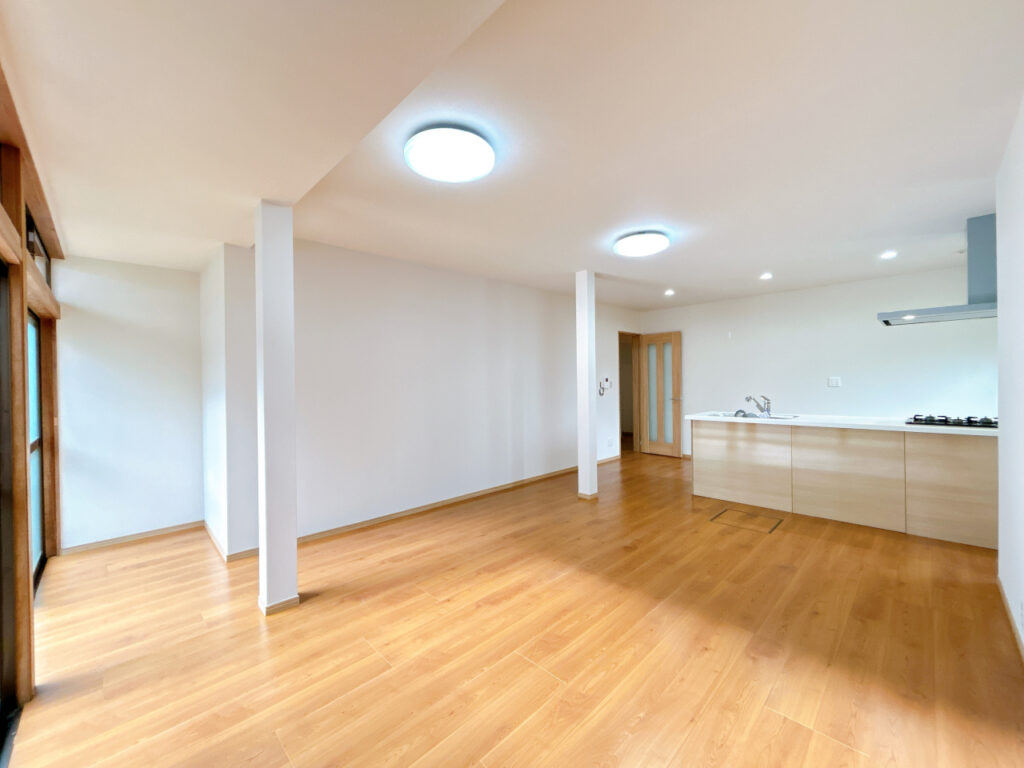 市場中古住宅（室内全面改装済） 画像14