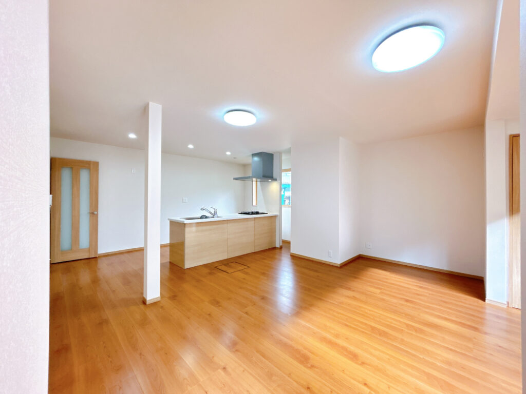 市場中古住宅（室内全面改装済） 画像15