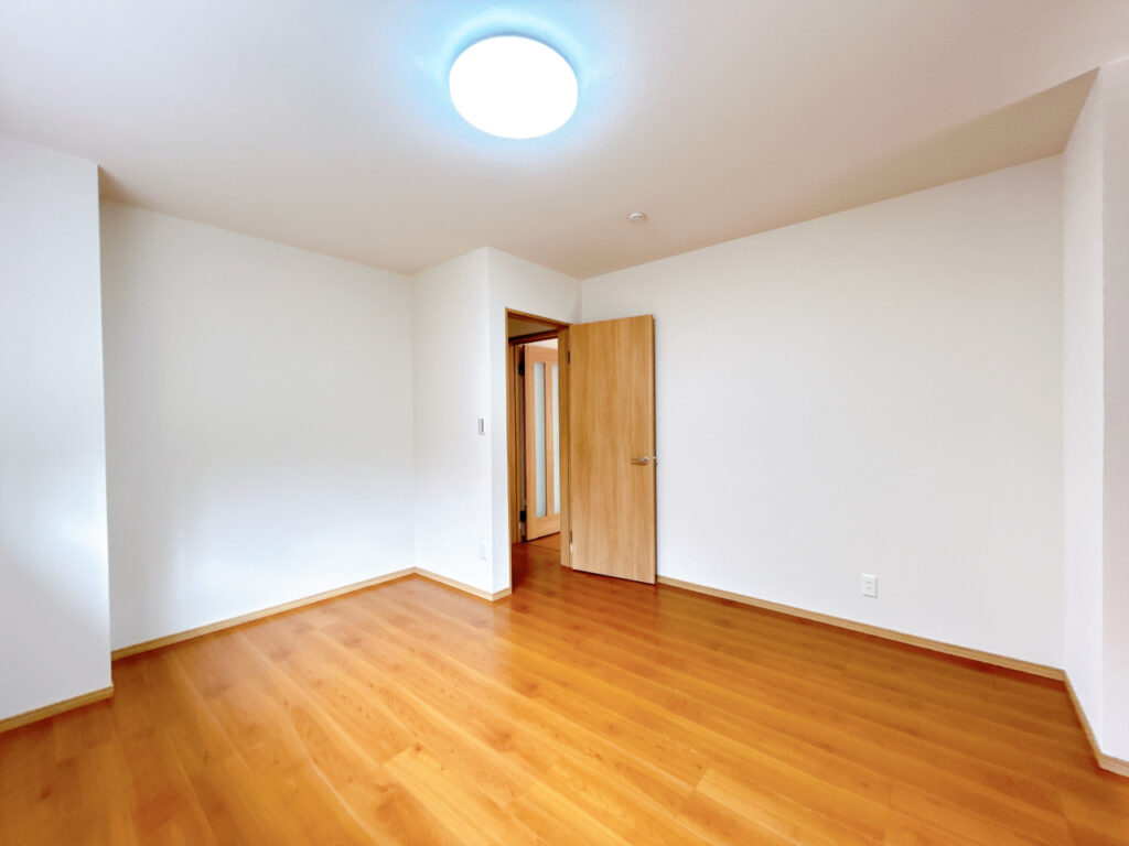 市場中古住宅（室内全面改装済） 画像17