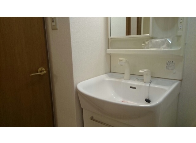 コンド・クラタニ 202号室 画像6