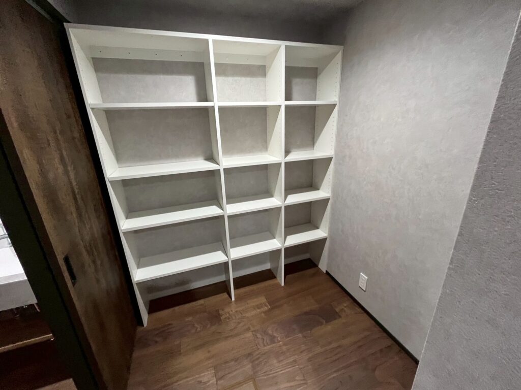 居住中つき新築時の内装写真になります