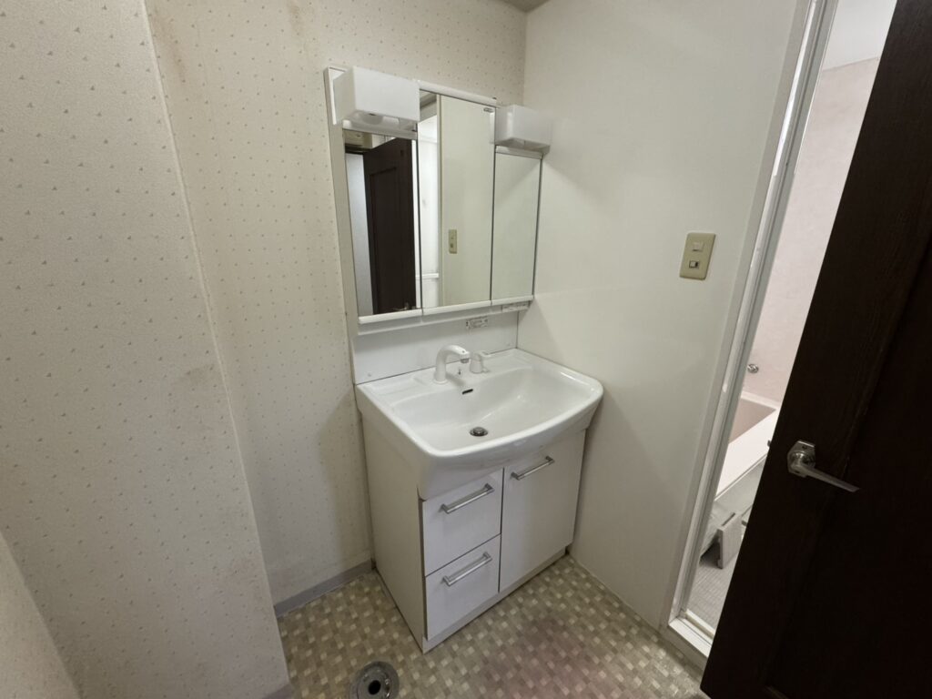 クレインズタワー4F 画像9