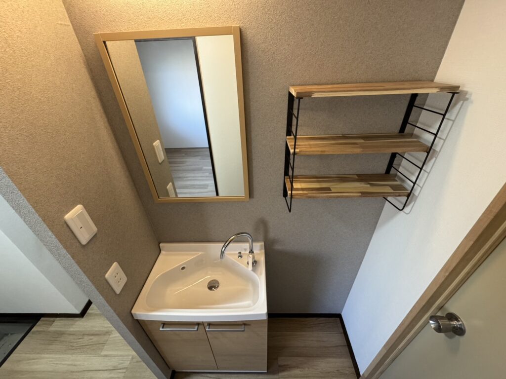 Domus（ﾄﾞﾑｽ）102（室内改装済） 画像5