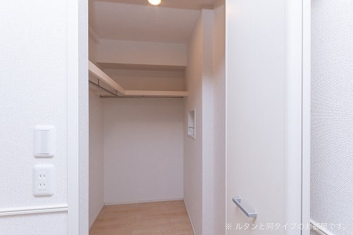 ヴェロ・クォーレ倉谷　105号室 画像10