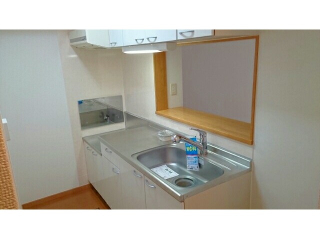 ミニヨンコリーヌＡ 102号室 画像4