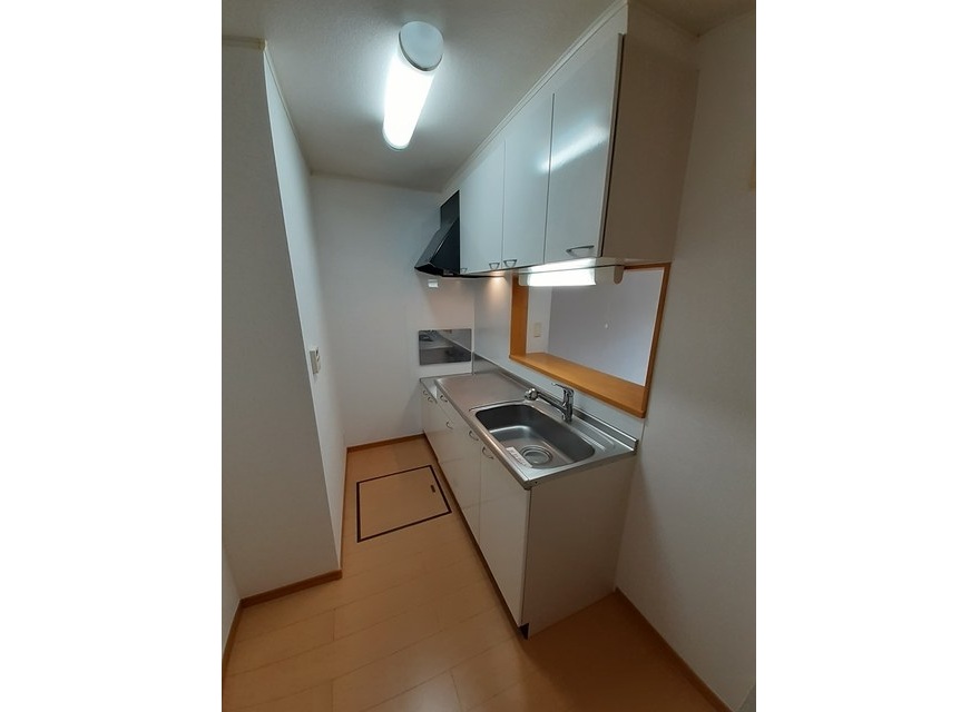 オベルジュ 鶴 102号室 画像3