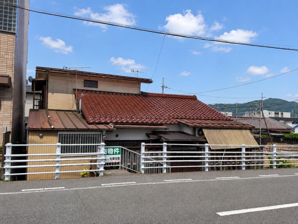 行永東町中古住宅 画像2
