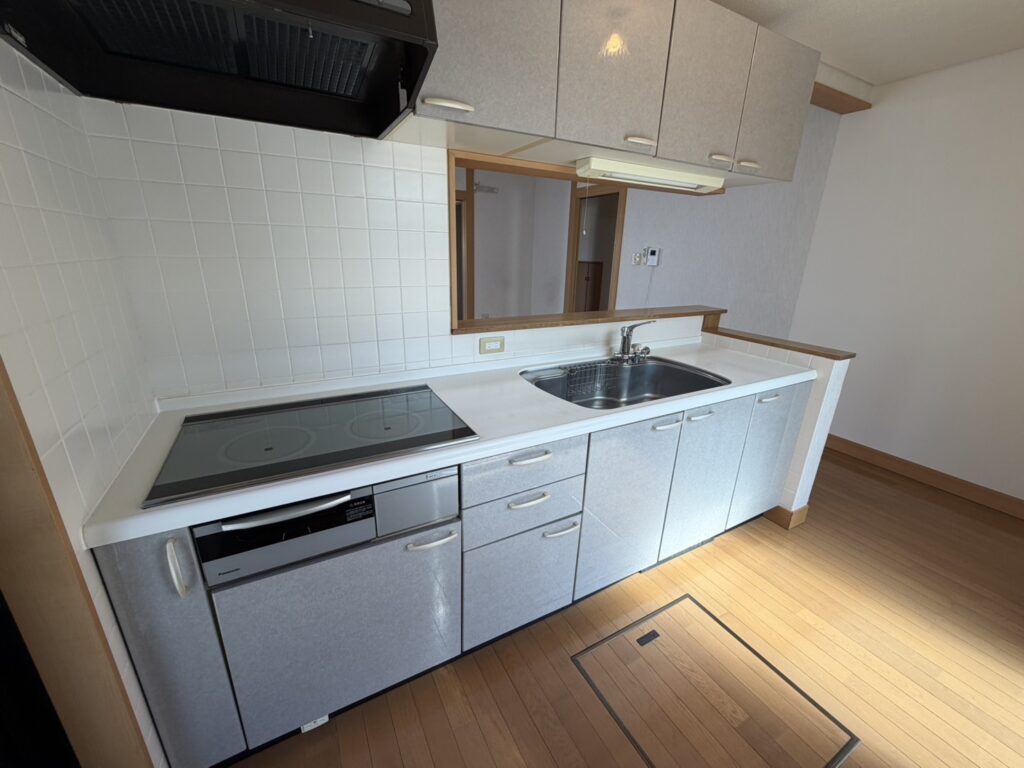 大内ガレージ付き中古住宅 画像10 大内ガレージ付き中古住宅 画像10